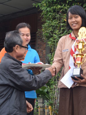 Juara 1 Bulu Tangkis Putri Piala KEJARI Juara 1 Bulu Tangkis Putri Piala KEJARI